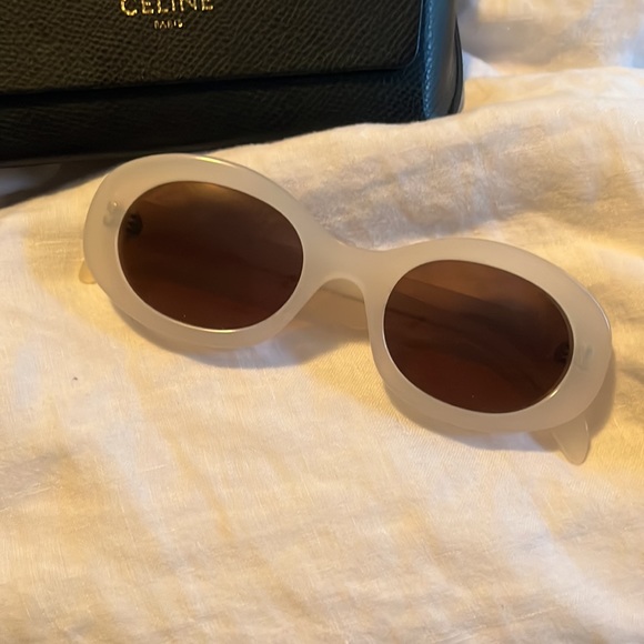 TRIOMPHE 01 SUNGLASSES IN ACETATE
WHITE - Picture 4 of 8
